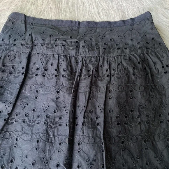 Ann Taylor Loft Sz 6 Black Eyelet Lace Skirt Cotton Side Zip Casual Summer NEW - Picture 3 of 11